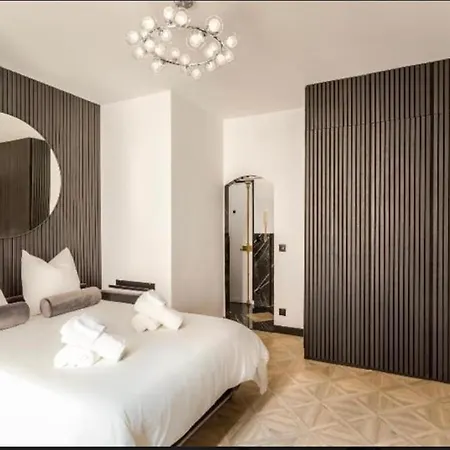 Διαμέρισμα C3 Charming Getaway In 7th, Steps From Eiffel Tower