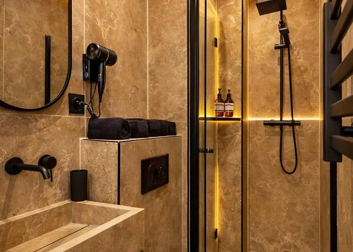 C3 Charming Getaway In 7th, Steps From Eiffel Tower *